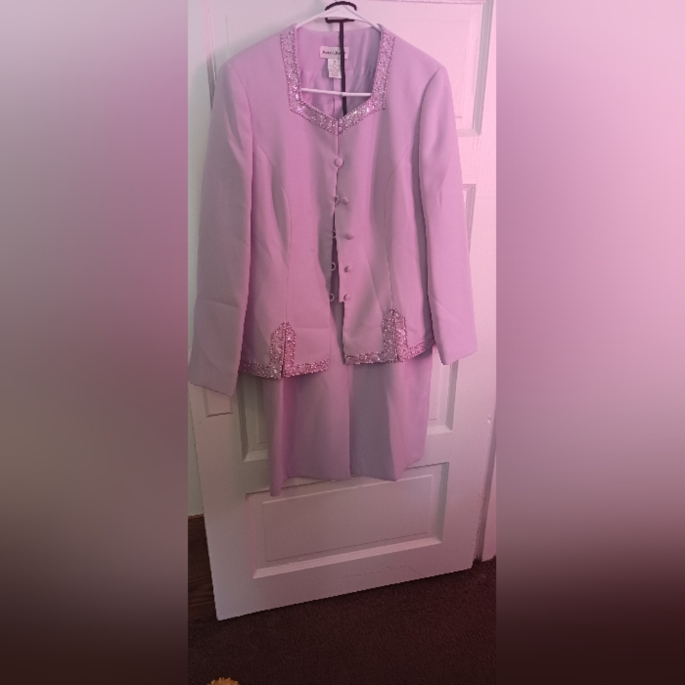 Drapers & Damons Elegant Lavender Blazer and Skirt Set Size 10 A-3
